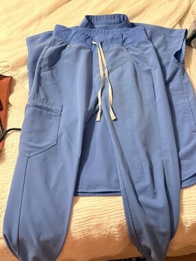 Figs Women's Light Blue Drawstring Joggers